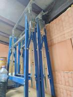 2 metalen schragen, Doe-het-zelf en Bouw, Werkbanken, Ophalen, Gebruikt, 70 tot 120 cm