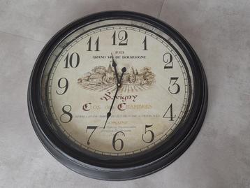 Horloge Murale 61 cm - Look Ancien Vin de Bourgogne