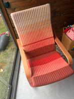 Loungestoel met kussen, Huis en Inrichting, Ophalen, Zo goed als nieuw