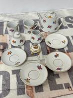 Van Nelle vintage 1960 1970 kinderservies porselein servies, Antiek en Kunst, Antiek | Servies los, Ophalen of Verzenden