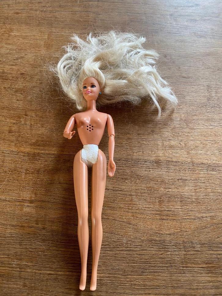 Barbie Magical Musical Fantasy 1966/1976 China ZG st, Verzamelen, Poppen, Gebruikt, Fashion Doll, Verzenden