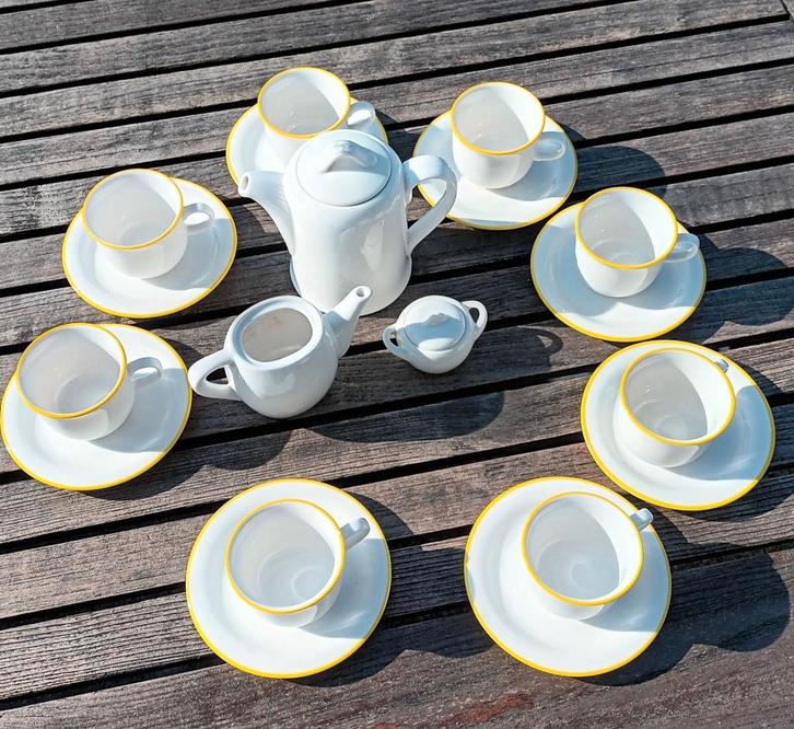 Kinder  koffie/thee servies, Kinderen en Baby's, Speelgoed | Educatief en Creatief, Gebruikt, Ophalen of Verzenden