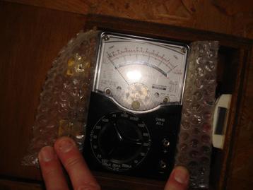 Ancien multimètre beschikbaar voor biedingen