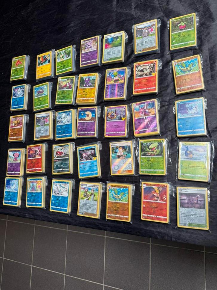 Zelf samengesteld pakketten te koop van Pokemon, Hobby en Vrije tijd, Verzamelkaartspellen | Pokémon, Nieuw, Meerdere kaarten