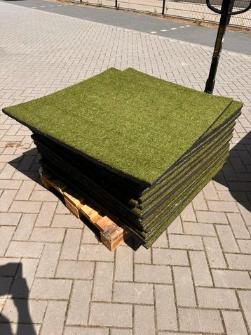 Partij gebruikte rubber matten 2cm 2018 gebruikt beschikbaar voor biedingen