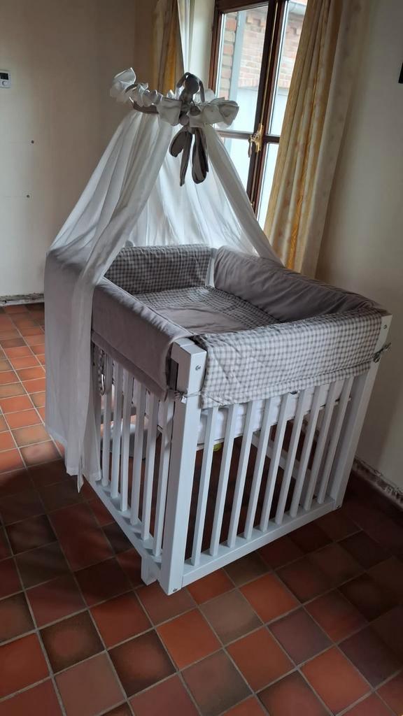 Baby park + bijhorend bed Quax, Kinderen en Baby's, Babywiegjes en Ledikanten, Zo goed als nieuw, Ophalen