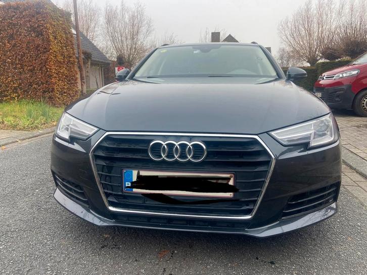 Audi A4 à l'avant., Autos, Audi, Particulier, A4, ABS, Régulateur de distance, Airbags, Air conditionné, Bluetooth, Ordinateur de bord