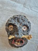Antieke voodoo schedel met dierlijk bot ritueel rariteit, Antiek en Kunst, Ophalen