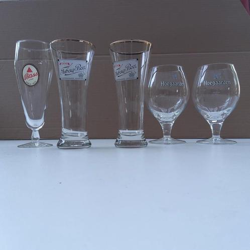 5 vintage bierglazen: Bas Pale Ale, Tuborg , Hoegaarden, Verzamelen, Glas en Drinkglazen, Bierglas, Ophalen