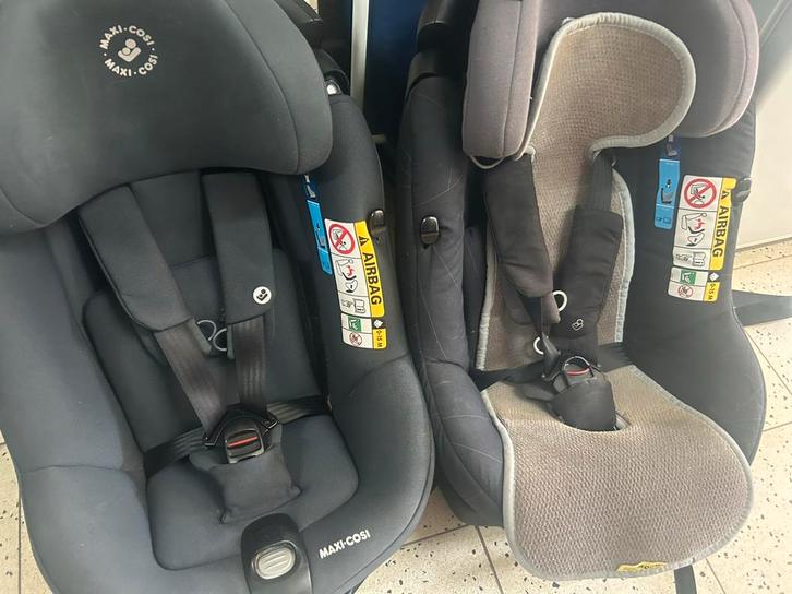 Twee autostoelen Maxi-Cose AxissFix (Tweeling), Kinderen en Baby's, Autostoeltjes, Zo goed als nieuw, Ophalen