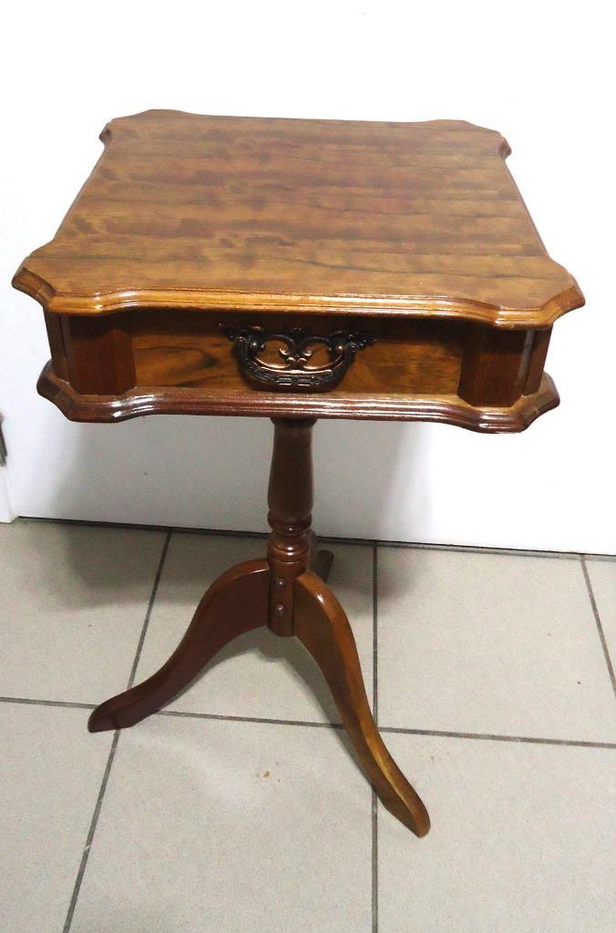 Bijzet tafel schrijf Naai plant Lade massief Antiek😍💑🎁👌, Antiek en Kunst, Antiek | Meubels | Tafels, Ophalen of Verzenden