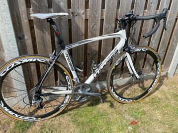 Koersfiets carbon Moozes volledig ultegra beschikbaar voor biedingen
