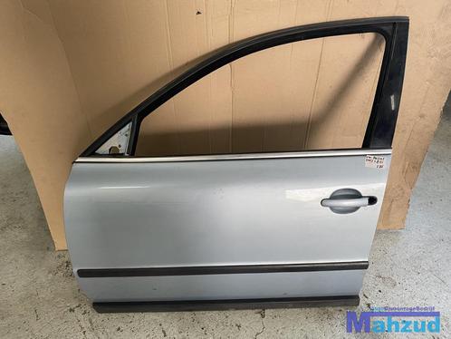 VW PASSAT B5.5 3B3 BLAUW LB5S Links voor deur portier 2000-2, Auto-onderdelen, Carrosserie, Deur, Volkswagen, Voor, Links, Gebruikt