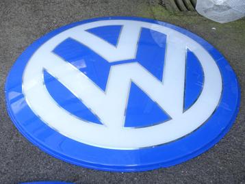 Lichtreclame front rond VW