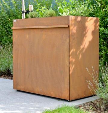 Kujp vuilbakken opberger met plantenbak beschikbaar voor biedingen