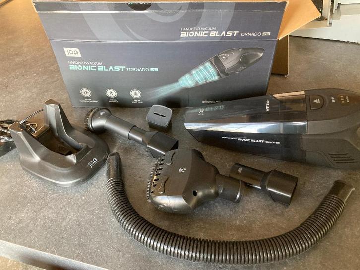 Kruimeldief nat en droog, Elektronische apparatuur, Stofzuigers, Zo goed als nieuw, Kruimeldief, 1200 tot 1600 watt, Reservoir