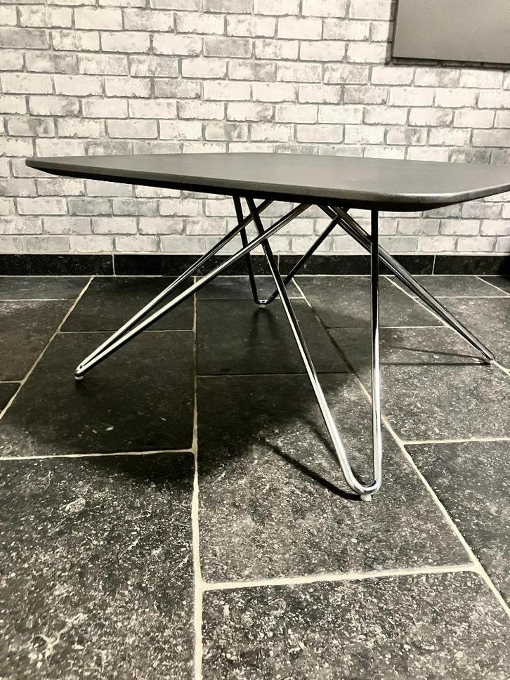 Leolux Cimber salontafel 70x70x38 NP €920, Huis en Inrichting, Tafels | Salontafels, Zo goed als nieuw, Minder dan 50 cm, 50 tot 100 cm