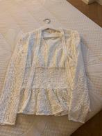 Witte kanten blouse Maje, Kleding | Dames, Blouses en Tunieken, Ophalen of Verzenden, Zo goed als nieuw