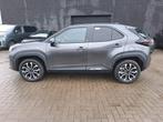 Toyota Yaris Cross Hybrid 1.5 VVT-ie Hybrid 85kW Dynamic Plu, Auto's, Stof, 116 pk, Bedrijf, 5 zetels