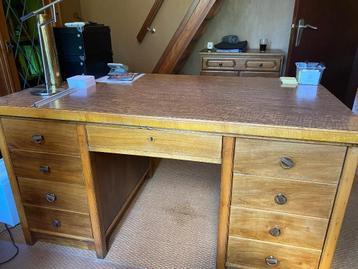 bureel  beschikbaar voor biedingen