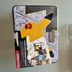 Pokemon 25th anniversary collectors chest, Hobby en Vrije tijd, Verzamelkaartspellen | Pokémon, Ophalen, Nieuw