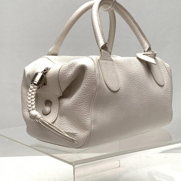 Handtas Delvaux. Nog meer Delvaux en Louis Vuitton te koop., Handtassen en Accessoires, Tassen | Damestassen, Handtas, Wit, Ophalen of Verzenden