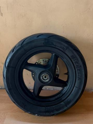Mbk Stunt Jantes Pneu, Enlèvement