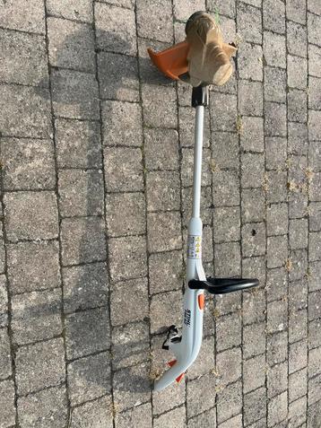 STIHL FSE 52 ELEKTRISCHE GRASTRIMMER beschikbaar voor biedingen