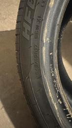 2 pneus, Autos : Pièces & Accessoires, Neuf, 245 mm, Véhicule de tourisme, Pneus été