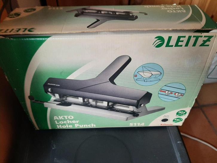 Puncher met 4 gaten - Leitz, Diversen, Bureau-accessoires, Nieuw, Ophalen of Verzenden