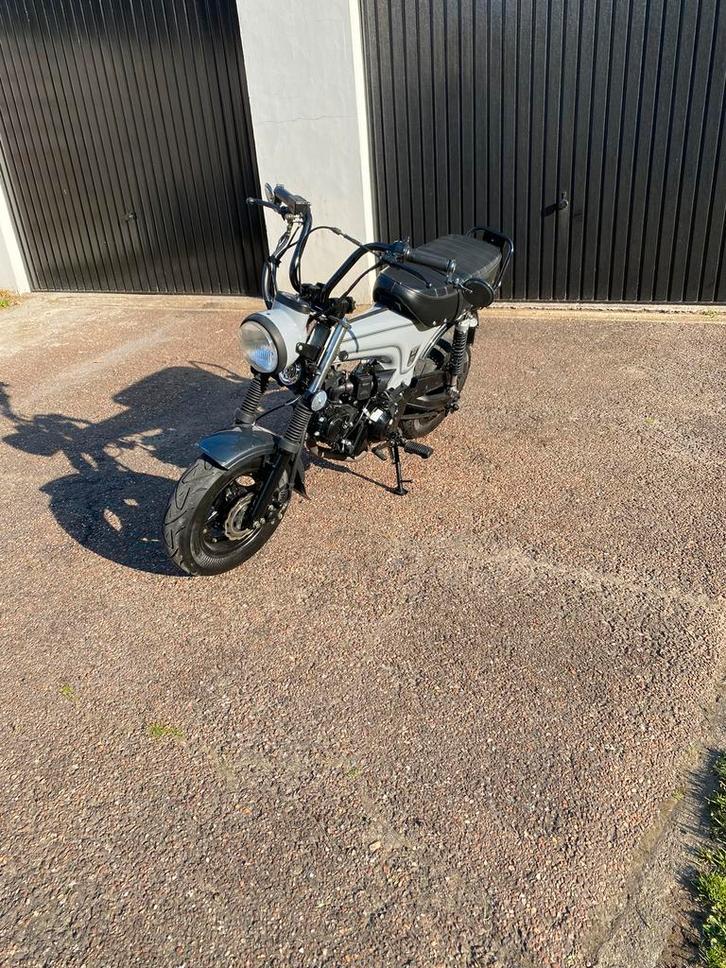 Skyteam dax, Fietsen en Brommers, Brommers | Honda, Zo goed als nieuw, Overige modellen, Klasse B (45 km/u), Ophalen