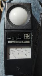 Ancien luxmetre ESSILOR IM-1 0/5000 lux, Bricolage & Construction, Lumière, Utilisé, Enlèvement ou Envoi