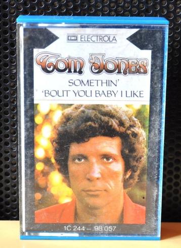 cassette audio vintage tom jones  beschikbaar voor biedingen