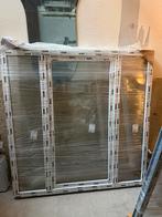 Gloednieuwe venster in PVC dubbele beglazing, Doe-het-zelf en Bouw, Ophalen, Kunststof, Raamkozijn, Nieuw