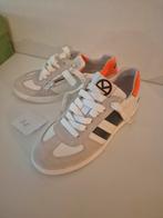 Nieuwe schoenen kipling mt 32, Enlèvement ou Envoi, Chaussures