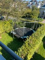 Grand trampoline à vendre à bas prix, Enfants & Bébés, Jouets | Extérieur | Trampolines, Enlèvement