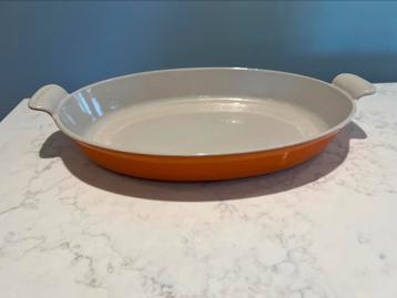 Le Creuset ovenschaal 36 cm Harmonic Orange in nieuwstaat beschikbaar voor biedingen