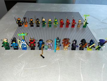 Lego Ninjago figuren 2,5€ per stuk beschikbaar voor biedingen