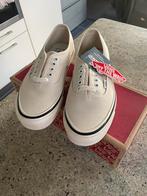NIEUWE VANS OF THE WALL SCHOENEN  MAAT 41, Ophalen, Nieuw