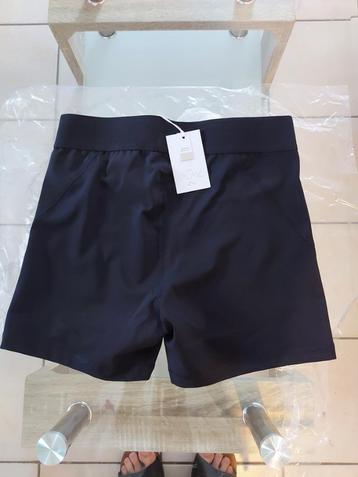 Sportshorts Zwart Only Play beschikbaar voor biedingen