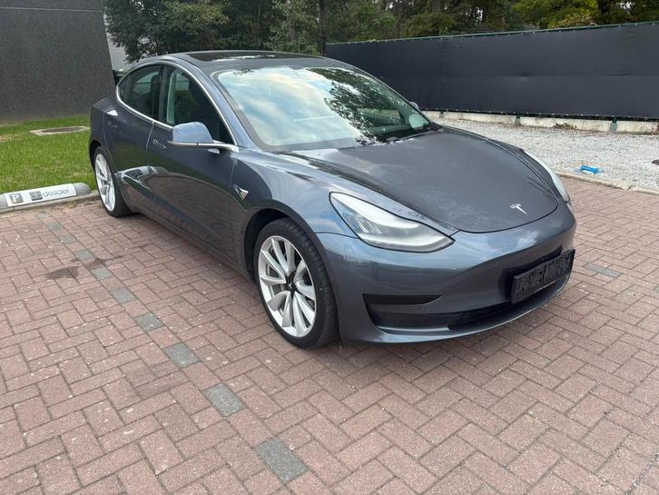 Tesla model 3 standaard range + 2020 met 145dkm +garantie, Auto's, Tesla, Bedrijf, Model 3, Elektrisch, Zilver of Grijs, Zwart