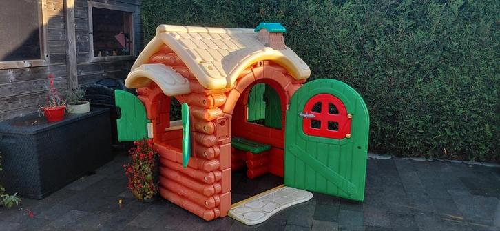 Speelhuisje Feber in zeer goede staat, Kinderen en Baby's, Speelgoed | Buiten | Speelhuisjes, Zo goed als nieuw, Ophalen