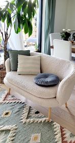 Comfortabele elegante design nieuwe ecru bank, Huis en Inrichting, Ophalen, Hout, 150 tot 200 cm, Tweepersoons