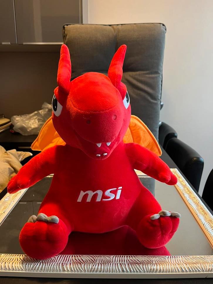 MSI Lucky Dragon-knuffel, Kinderen en Baby's, Speelgoed | Knuffels en Pluche, Nieuw, Ophalen of Verzenden