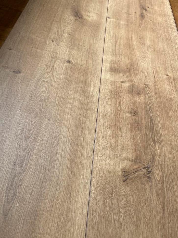 Erg mooi kliklaminaat extra breed eik, Doe-het-zelf en Bouw, Vloerdelen en Plavuizen, Nieuw, Laminaat, Hout, 50 tot 150 cm, 30 cm of meer