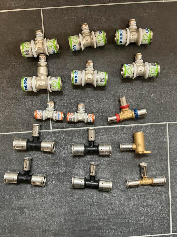 Diverse persfittingen en knelsets (nieuw), Doe-het-zelf en Bouw, Buizen en Afvoer, Nieuw, Ophalen of Verzenden