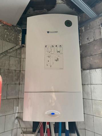 High efficiency gas boiler and vase d’expansion, Ophalen, Gebruikt, Aardgas, 100 liter of meer