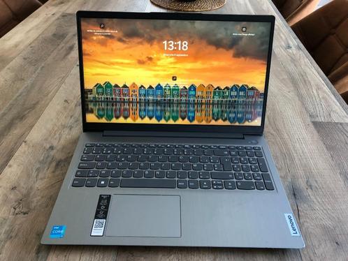 Laptop LENOVO Ideapad 3 - 15ITL6 quasi neuf (avec sac), Informatique & Logiciels, Ordinateurs portables Windows, Comme neuf, 15 pouces