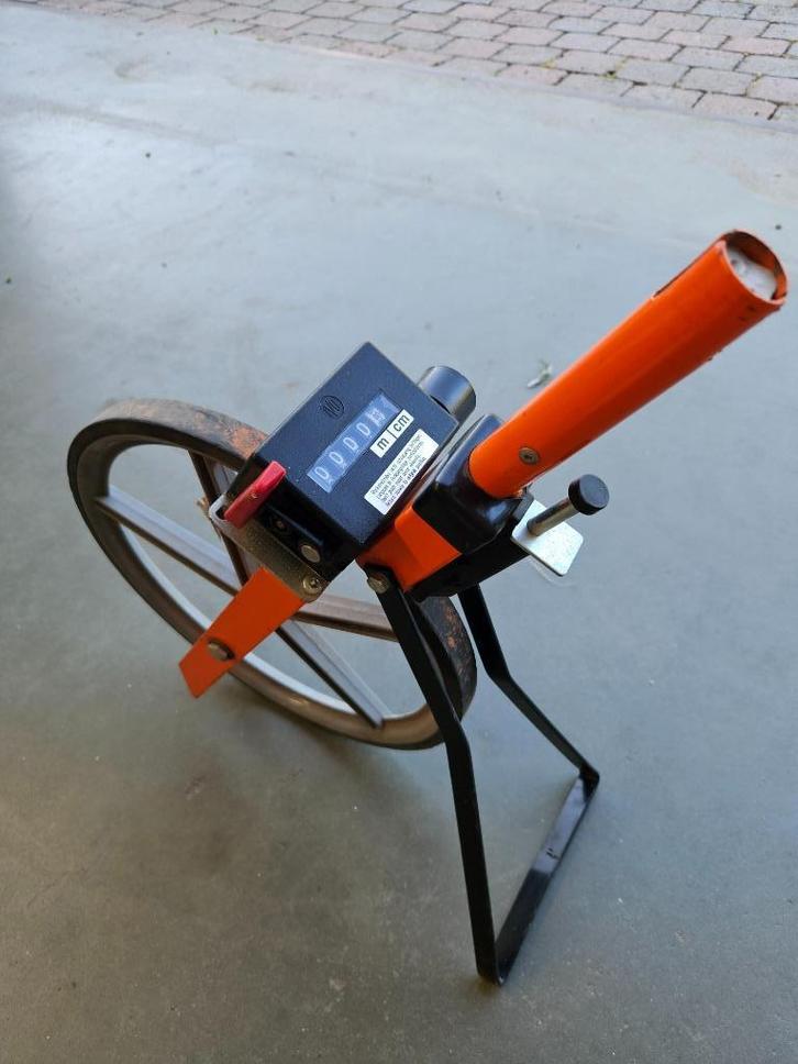 Nestle roltacho-meetwiel met spaken, Doe-het-zelf en Bouw, Meetapparatuur, Gebruikt, Afstand, Ophalen of Verzenden