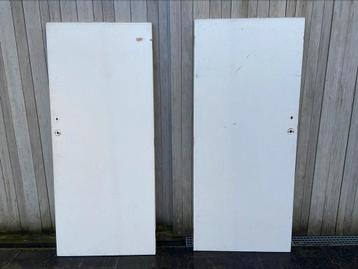 2 binnendeuren van 4 cm dik, 198 cm hoog en 86 cm breed